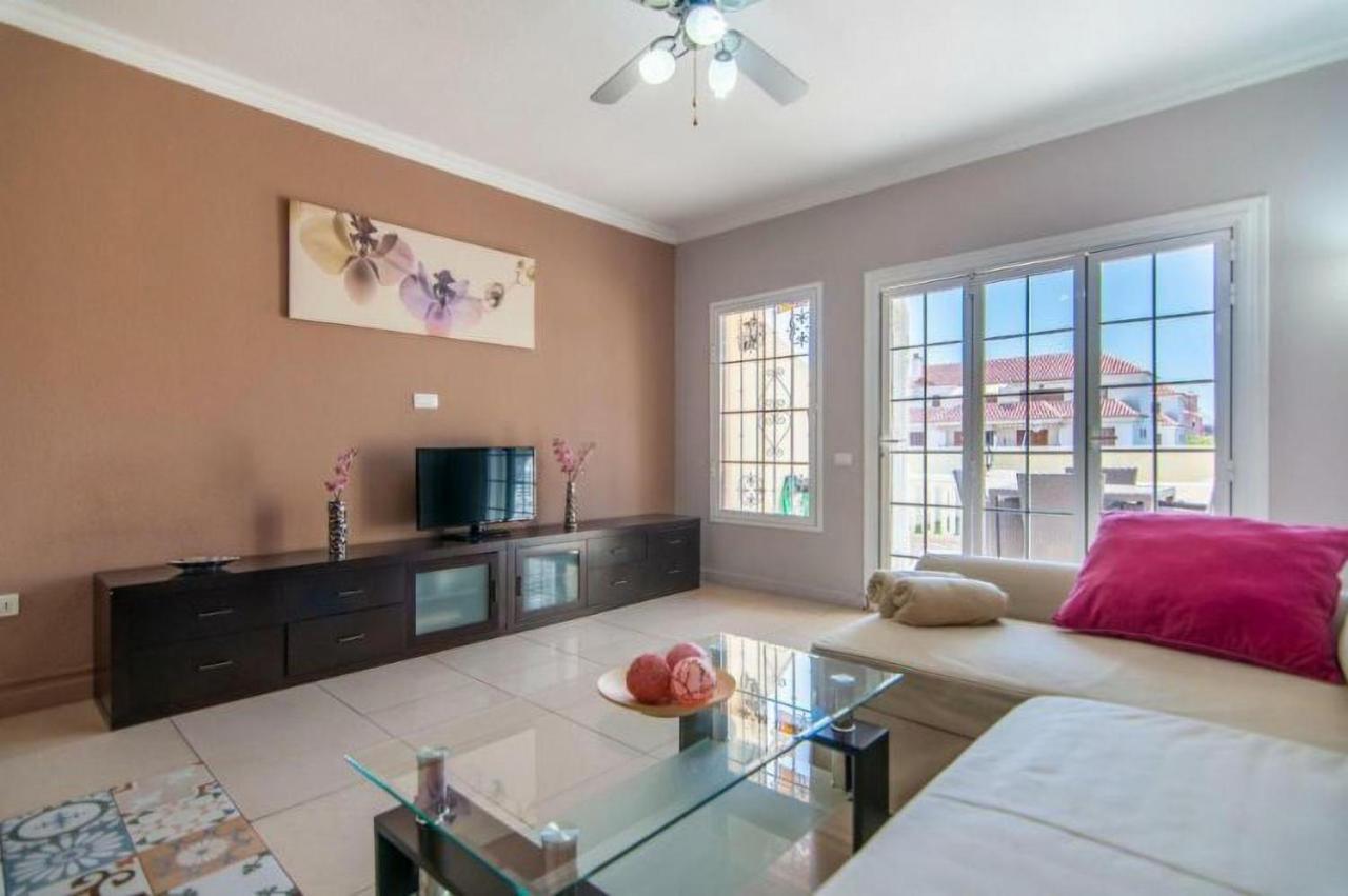 Apartament 1 Bedroom Los Cristianos Las Vistas Beach Extérieur photo